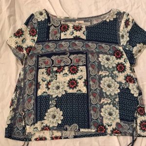 Patterned blouse